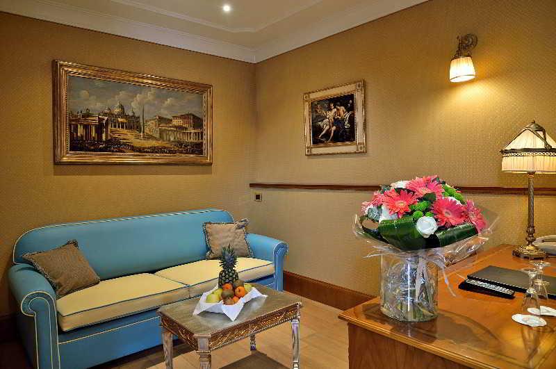 Hotel Homs Рим Екстериор снимка