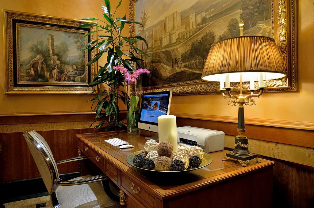 Hotel Homs Рим Екстериор снимка