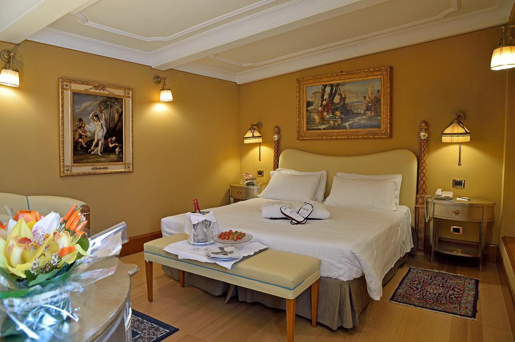 Hotel Homs Рим Екстериор снимка